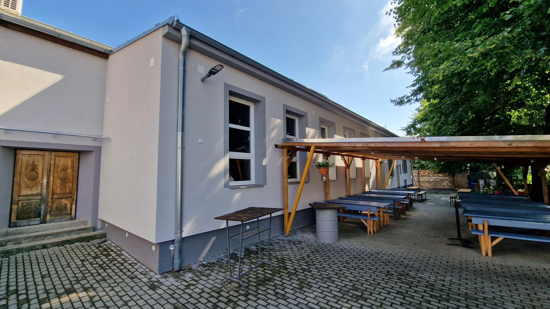 Zateplení fasády KD Soběšice